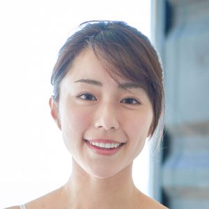 元フジコーズ井手美希、“Wake Up”必至の極上スタイルとキュート＆セクシーの表情で魅せる