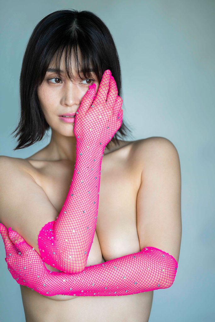 高橋凛初の写真展が開催される