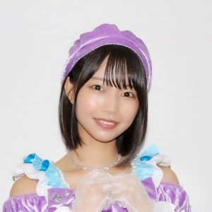 ideal peco・夏目綾、まぶし過ぎるビキニ姿を披露「カワイイ」「スタイル良い」「ステキ！」