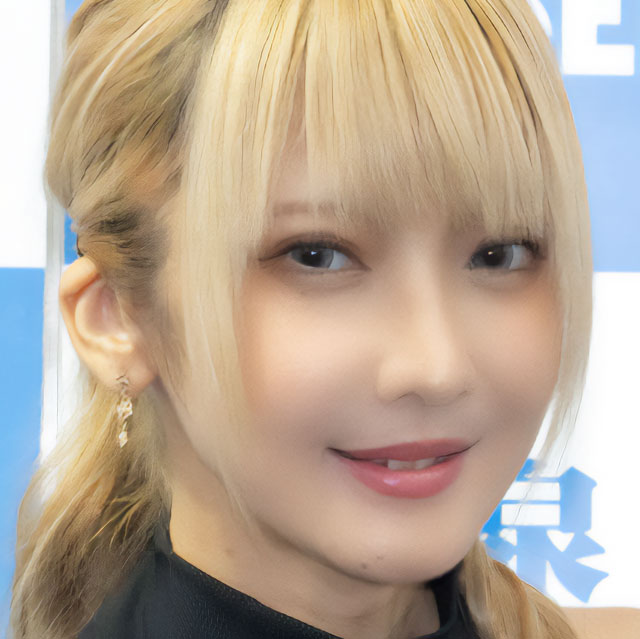 人気コスプレイヤー・火将ロシエルがSNSに投稿した画像が話題に