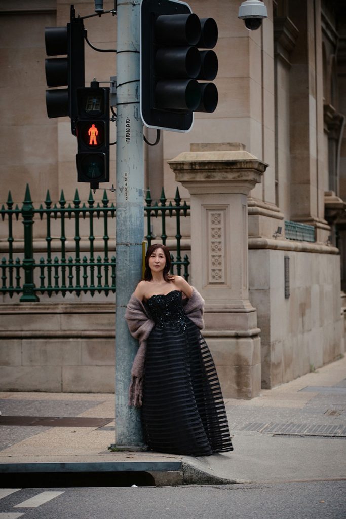 かとうれいこ写真集『AROUND』より