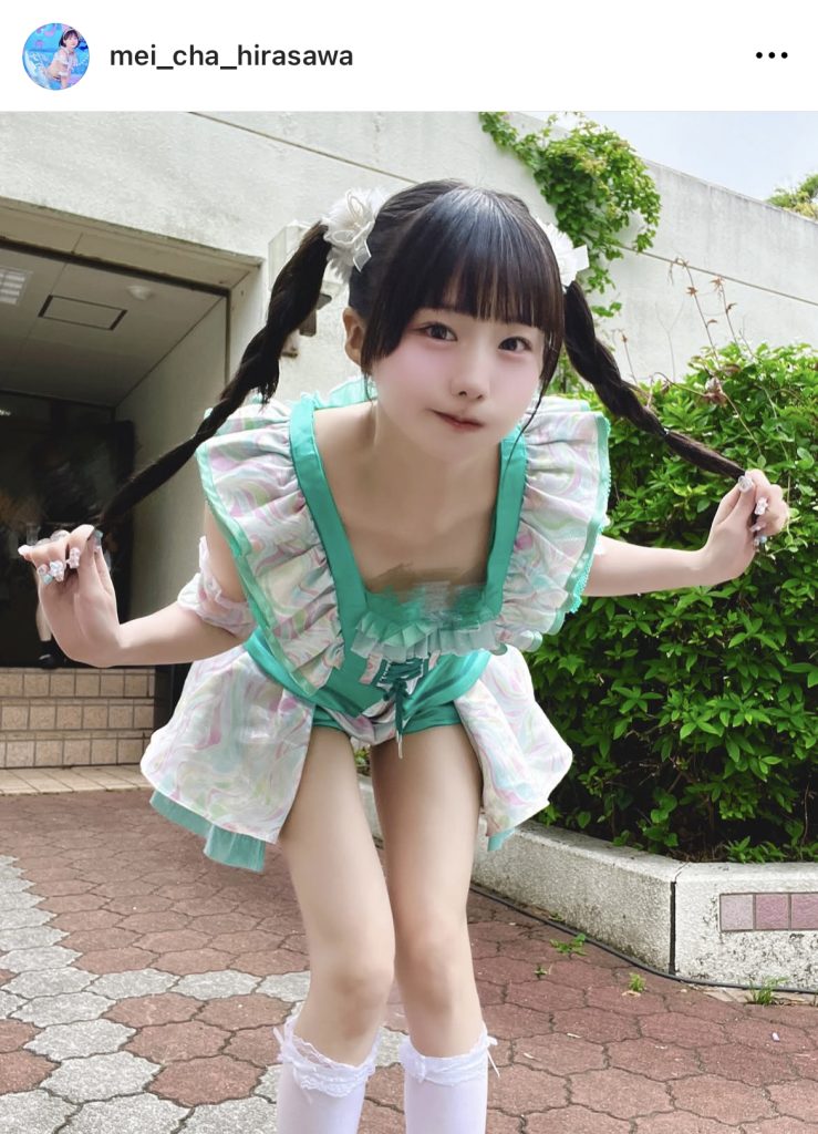 とってもかわいい三つ編みめいちゃ