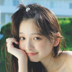 シャルロット一ノ瀬瑠菜『週プレ』二度目の表紙を飾る！大自然の中で元気いっぱいのグラビア