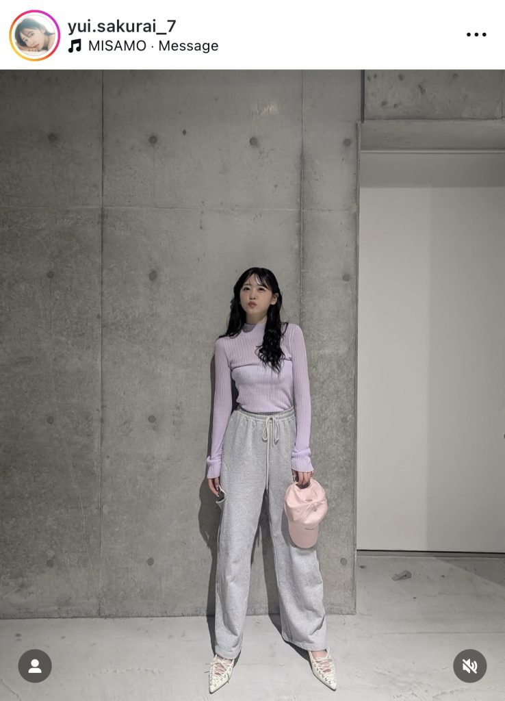 引きで撮るとスタイルの良さが際立つ