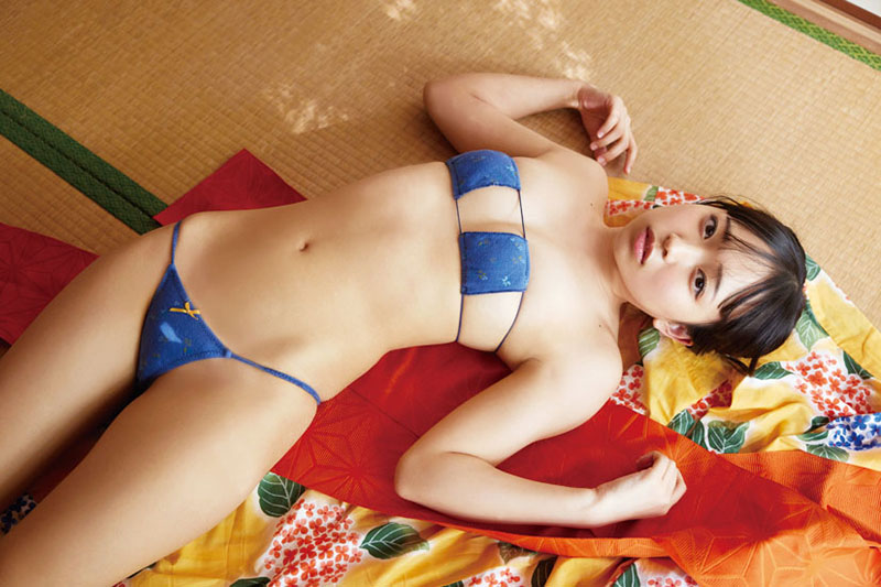 グラビアアイドル入間ゆいイメージDVD「友達以上の…」より