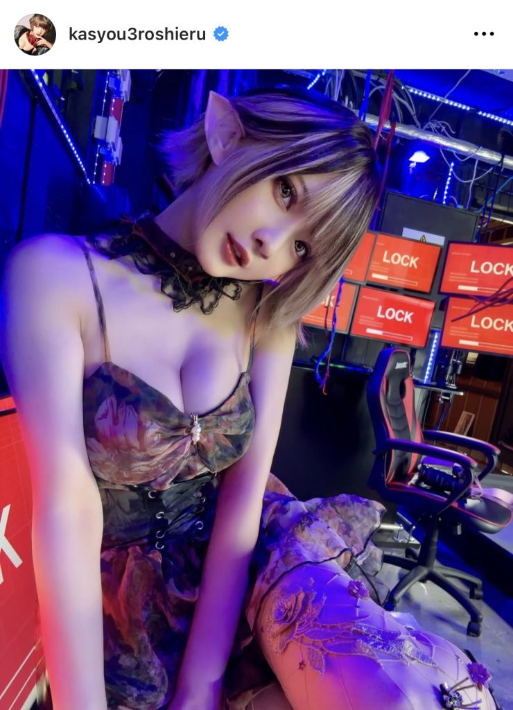 妖艶な姿も非常に美しい火将ロシエル