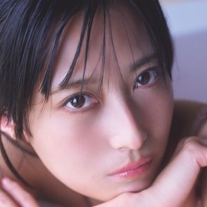 人気声優 鷲見友美ジェナ、初水着グラビアに挑戦…美しいスタイルを大胆披露