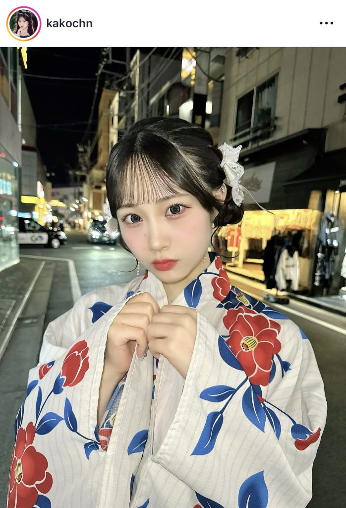 “かこちゃん(かこﾁｬﾝ)”こと菅谷夏子の涼し気な浴衣姿