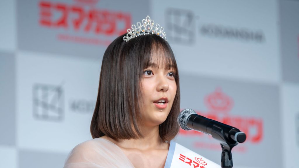 『ミスマガジン2025 グランプリ発表イベント』より「ミス週刊少年マガジン」を受賞した江下晏梨