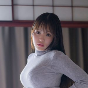 SNSでバズるボディー…現役女子大学生が抜群のスタイルでグラビアDVDデビュー