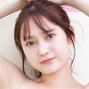 1st写真集発売目前…AKB48鈴木くるみ、大人っぽい表情も印象的な先行カット解禁