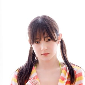 ちっぱい系グラドル…コスプレ界の鬼才が初めてのグラビアDVDリリース！イベント参加チケットは増枠分も含めて完売