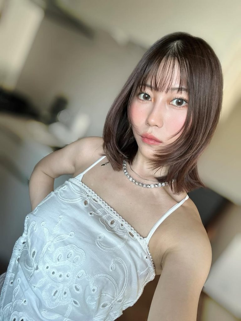 画像は伊織いおオフィシャルInstagram(iocos69)より