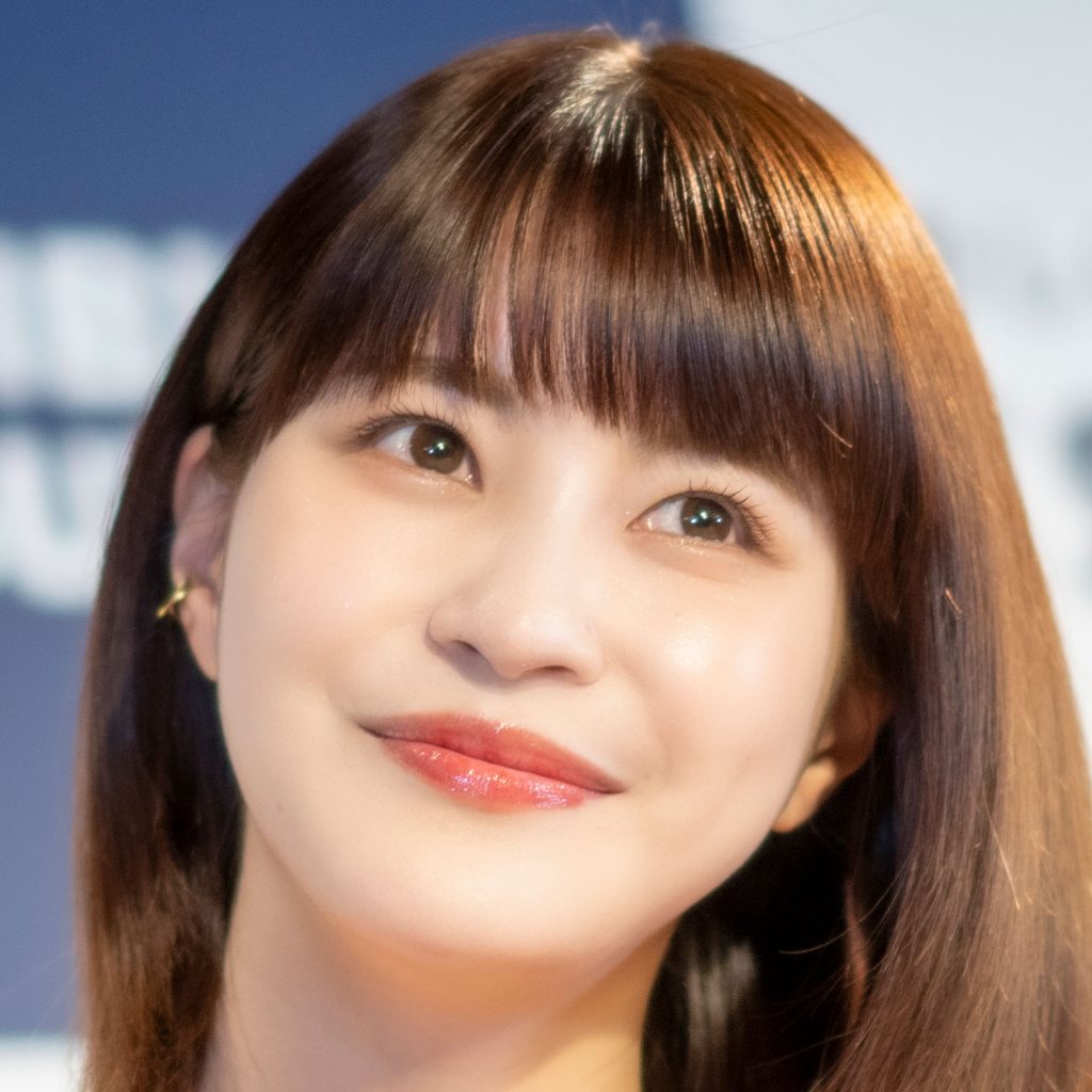 岸明日香がSNSに投稿した画像が話題に