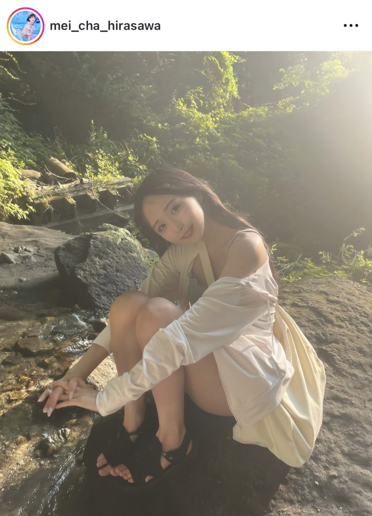 THE ORCHESTRA TOKYOの平澤芽衣が夏っぽさ全開のコーデを披露