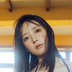 音大卒 山崎あみ、5種類の水着姿で抜群のプロポーションを披露