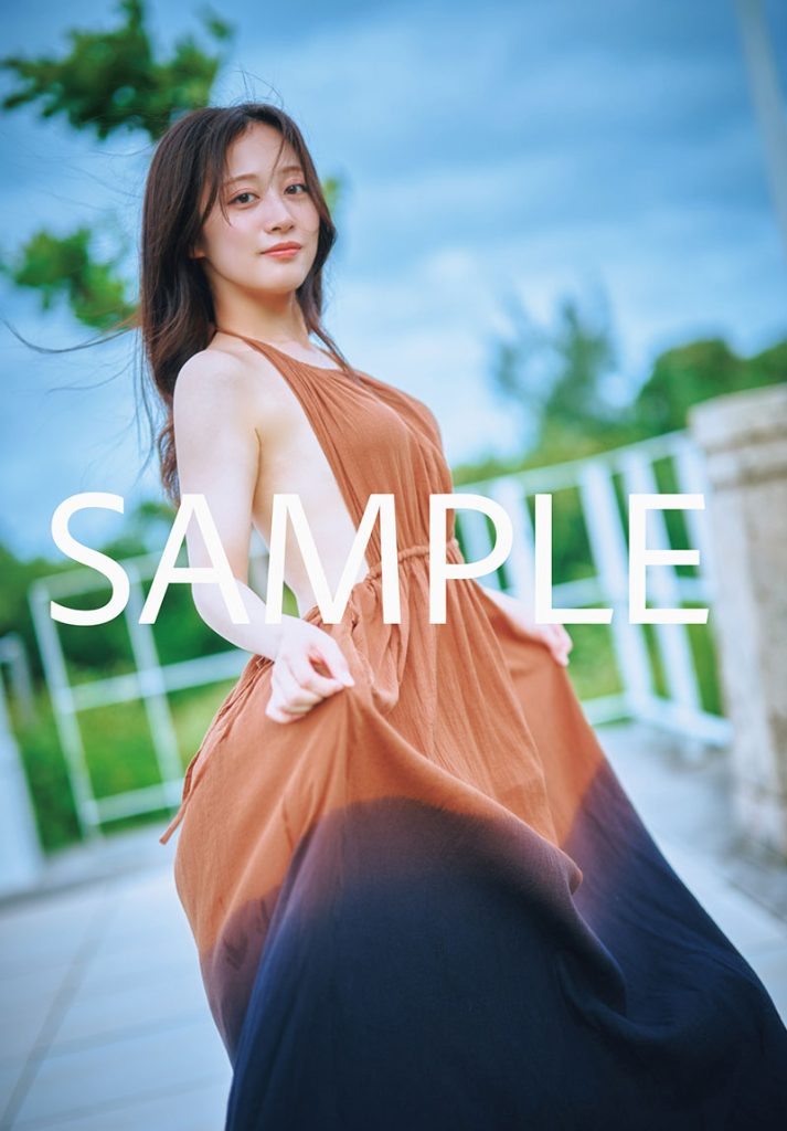 『川上千尋 ファースト写真集 永遠未遂』(徳間書店)セブンネット限定予約特典(※特典の生写真は在庫がなくなり次第終了)