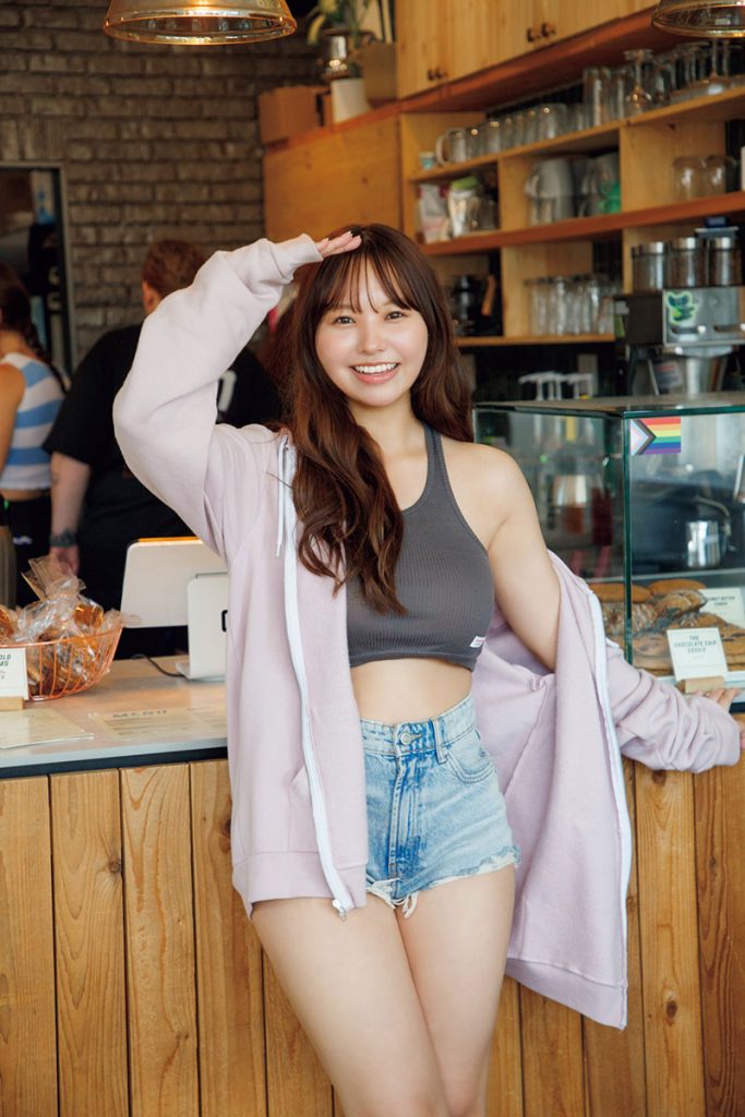 本郷柚巴3rd写真集『いつのまに、』より