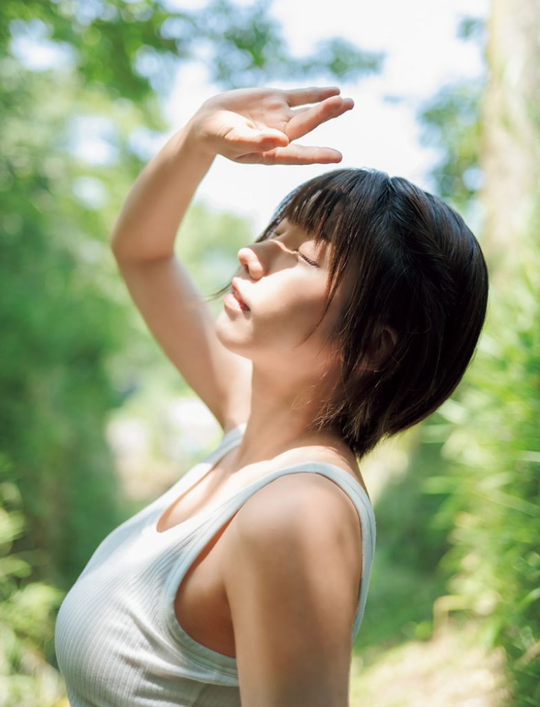 『週刊少年マガジン40号』に登場しているえなこ