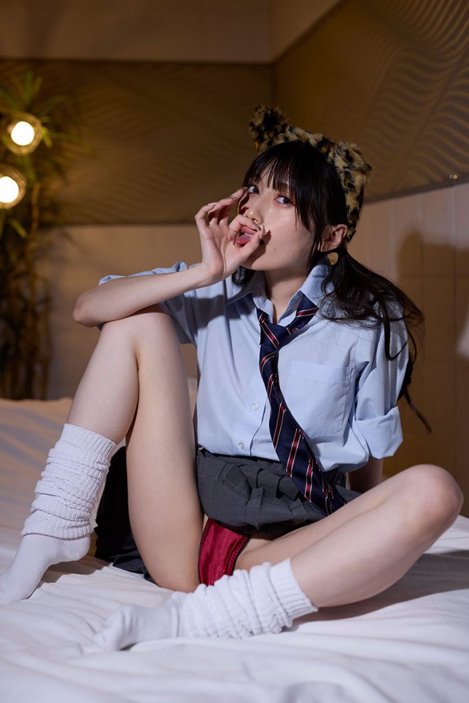 グラビアアイドル村雨芙美イメージDVD「ファンサしちゃうね」より