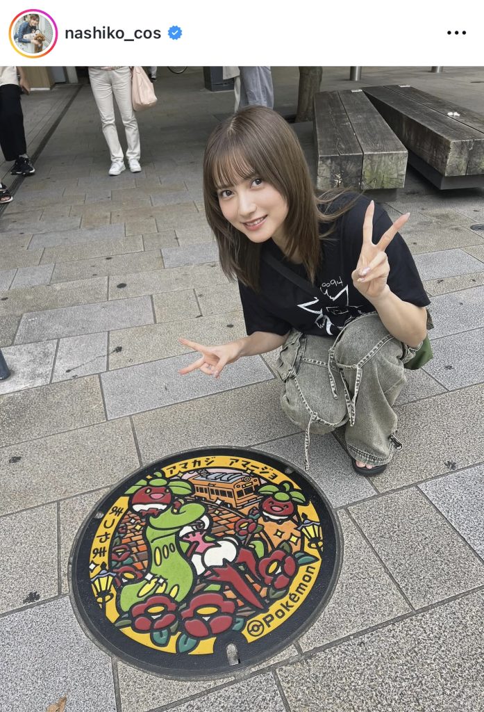 ポケモンマンホール「ポケふた」と記念撮影