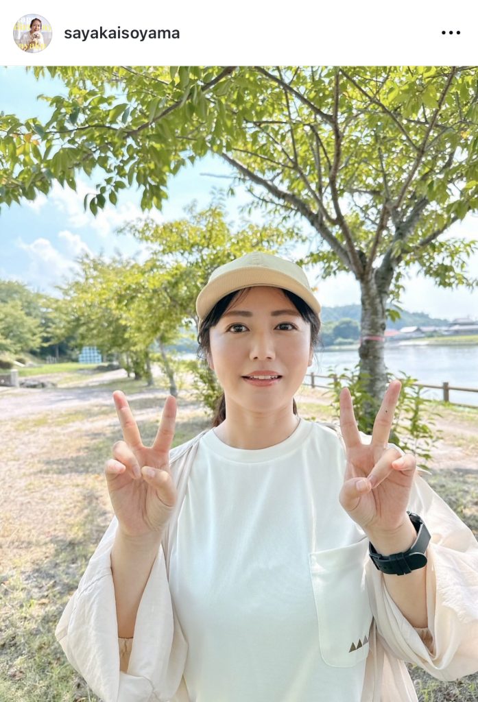 TBS系「ベスコングルメ」での衣装姿