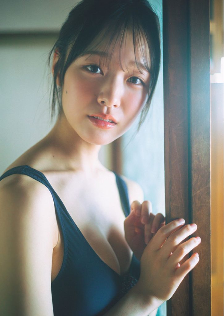 『週刊プレイボーイ40号』に登場している杉本萌