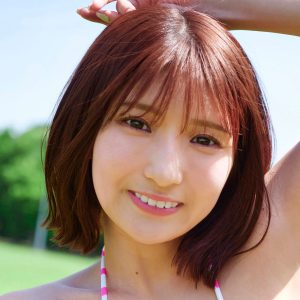 グラビアアイドルの“軽トラ女子”、彼氏目線で楽しめる王道グラビアで自慢のスタイルを披露