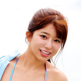 絶対的美女が“お戯れ”…新人離れしたハードコアのデビュー作