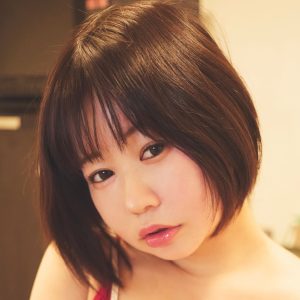 経営者とコスプレイヤー…二刀流グラドル、異色のドキュメンタリーイメージで知られざる素顔に迫る