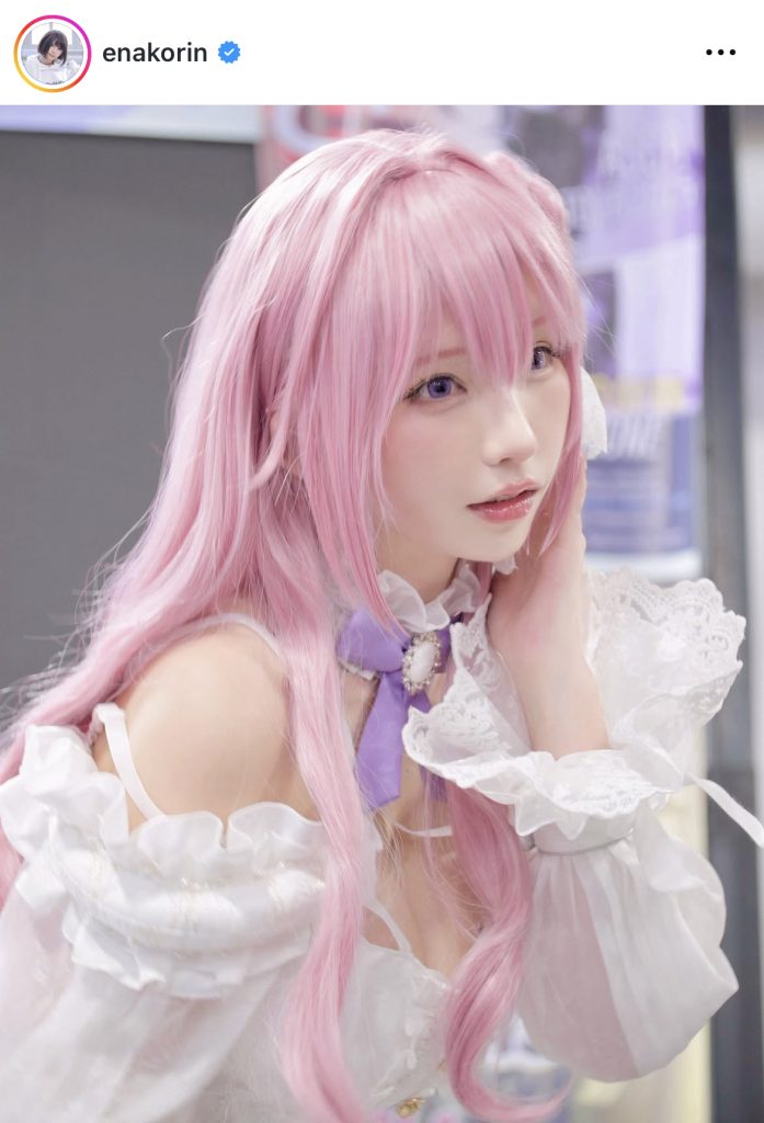 ゲーム「勝利の女神：NIKKE」ドロシーのコスプレ姿