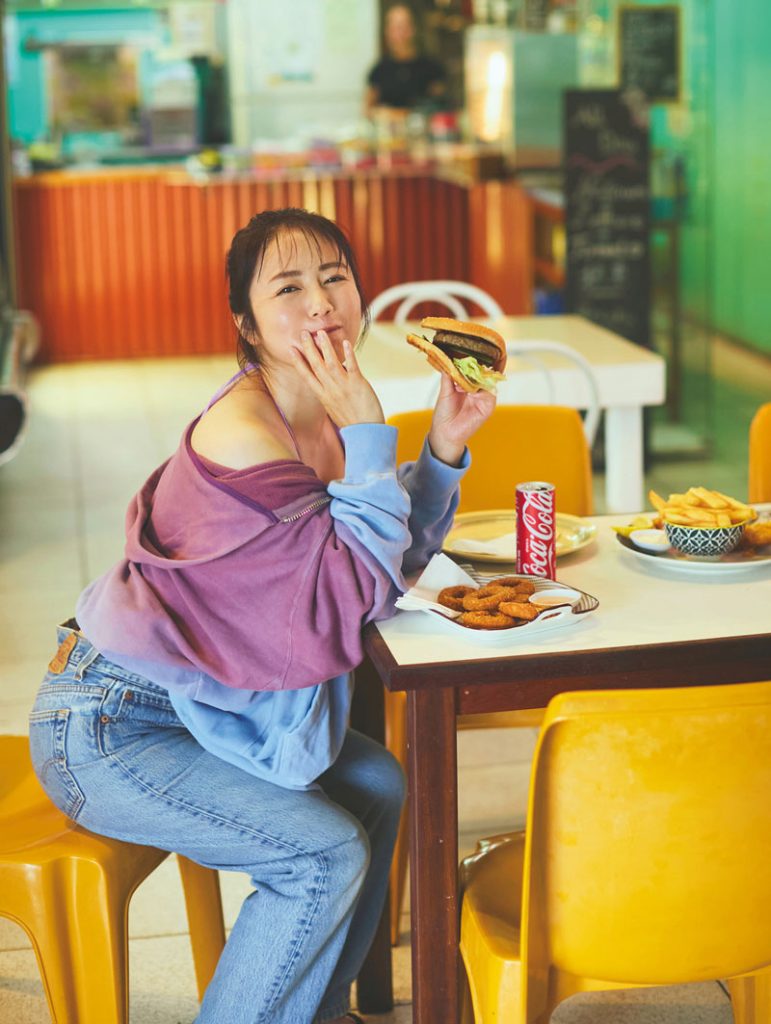 磯山さやかデビュー25周年写真集『余韻』より