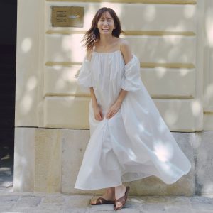 前田敦子、14年ぶり写真集発売決定「最後の写真集として、後悔なく出し切りたい」ストイックに仕上げた完璧なボディーラインを披露