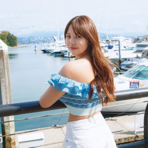 本郷柚巴、圧倒的ゆずボディ…初めてのすっぴん＆大胆ショット解禁