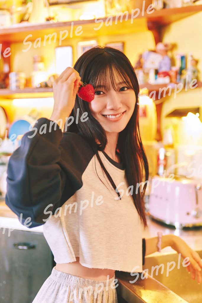 日向坂46・河田陽菜2nd写真集『テイクオフ』HMV＆BOOKS online、HMV店舗(※HMV&BOOKS SHIBUYAを除く)限定ポストカード