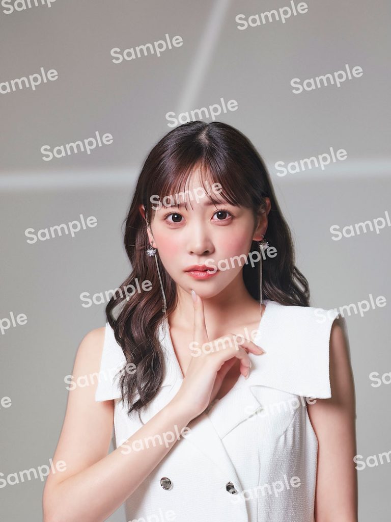 櫻井優衣『BEEEEM(ビーーーム)』公式通販サイト特典ポストカード