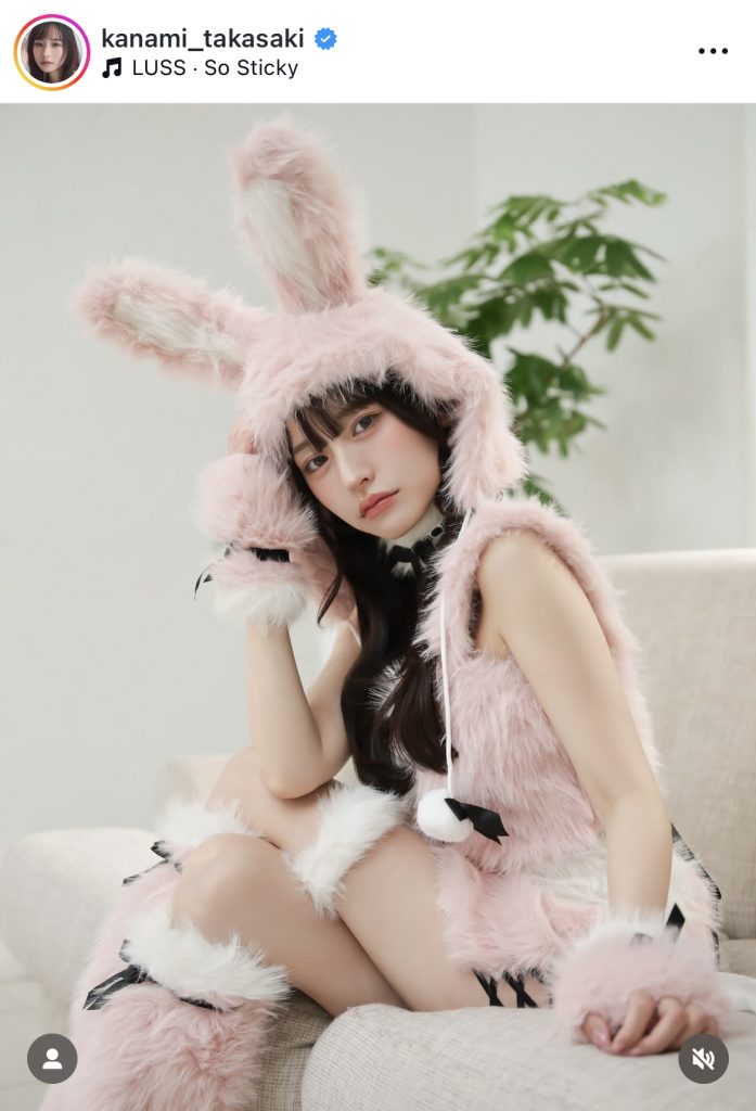 ちょっと怒った感じのウサギも魅力的