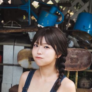 『Toi Toi Toi』センター さくらもも、グラビア映えするフレッシュボディー披露