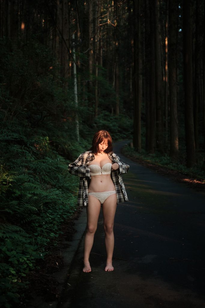 グラビアアイドル日向葵衣「咲-saku-」HINA-NOAデジタル写真集より