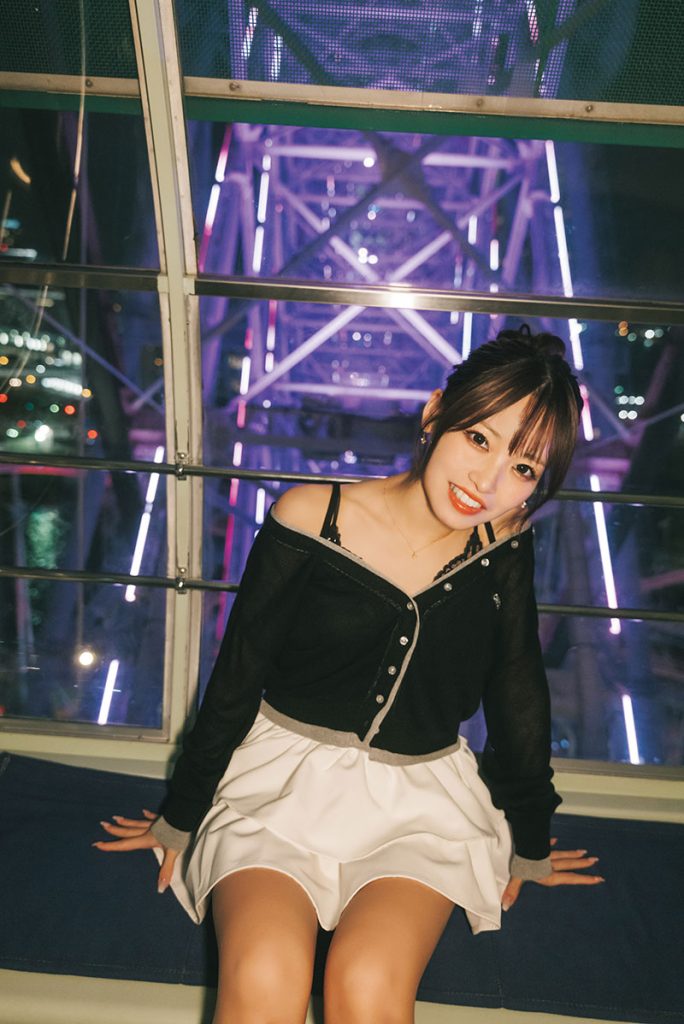 SKE48・入内嶋涼1st写真集『さやけき光』(白夜書房)より