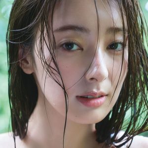 元CanCam専属モデル「30歳を迎えて、より自分らしく生きられるようになった」“最初で最後”のメモリアルな写真集発売決定