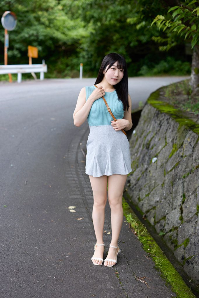 グラビアアイドル七海まりイメージDVD「Seven Seas」より