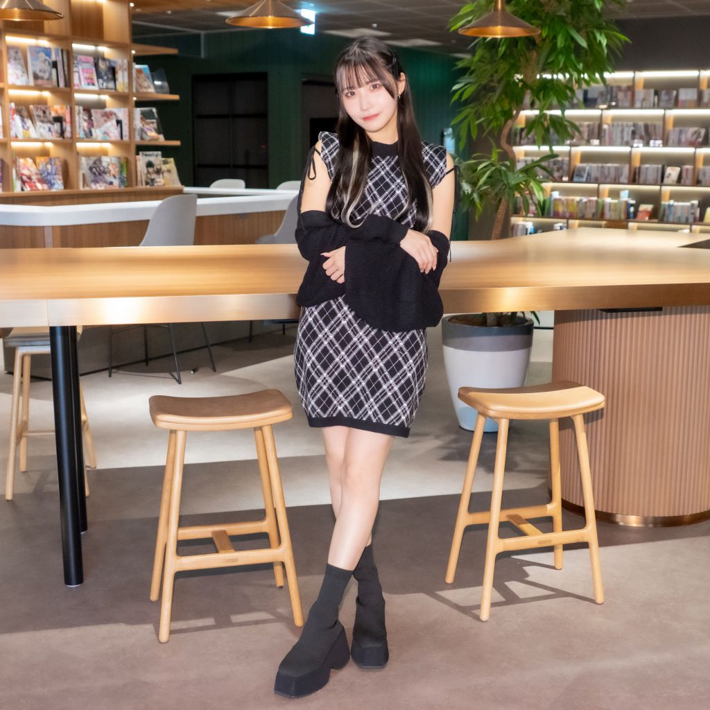 伊織芽衣にインタビューを実施