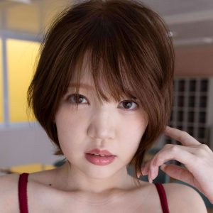 活動は年内いっぱい…人気グラビアアイドル藤乃あおいがハード路線で魅せる“究極センセーション”