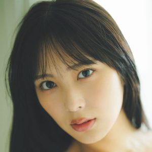 ≒JOY逢田珠里依『週プレ』表紙初登場！巻頭グラビアを飾る