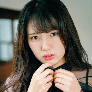 アイドルグループ「シャルロット」日比谷萌甘、18歳のフレッシュグラビアショット