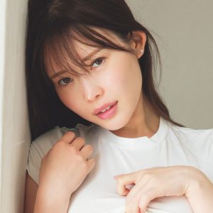 “ド・天然”のグラビアボディー…白川愛梨、唯一無二の存在感を放つ