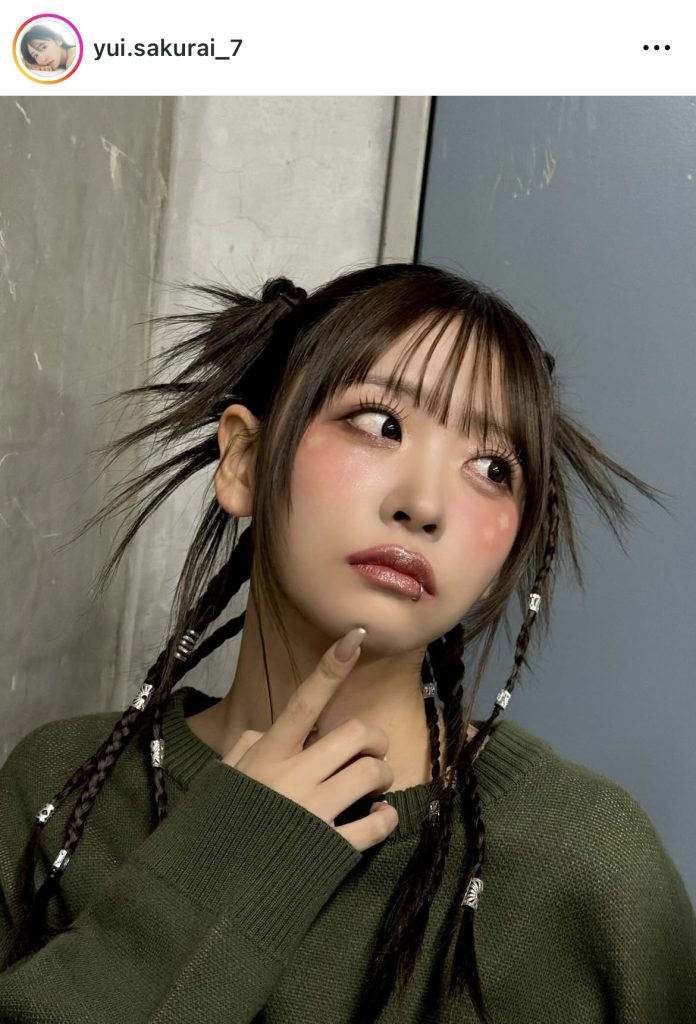 ギャルっぽい表情も様になっていて素晴らしい