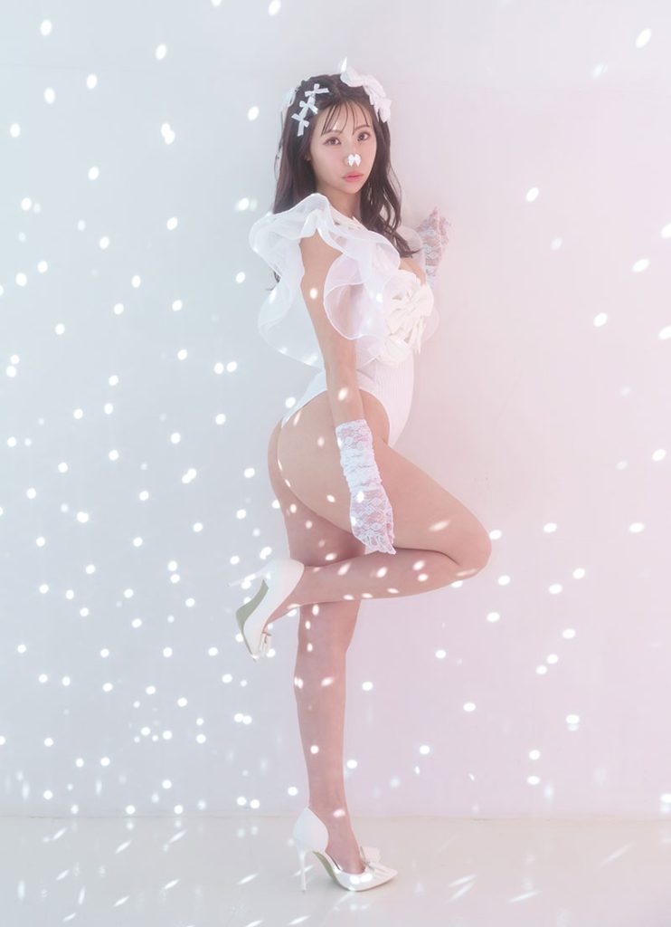 「鈴木ふみ奈 2026年壁掛けカレンダー」