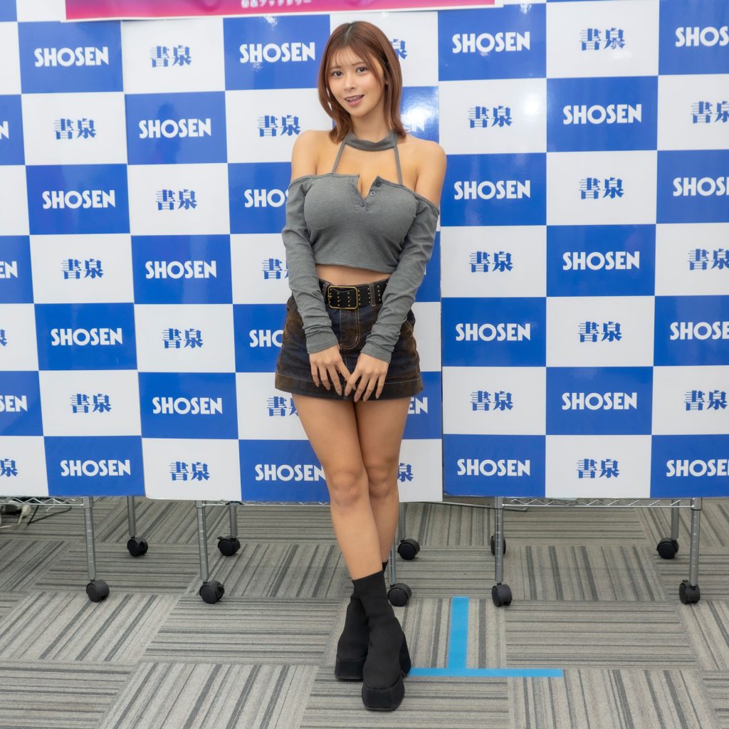 山田あい1st写真集『Ohaa～i』発売記念取材会より